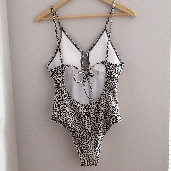 Zaful Ring Leopard One-piece Swimsuit Size L - Picture 3 of 4